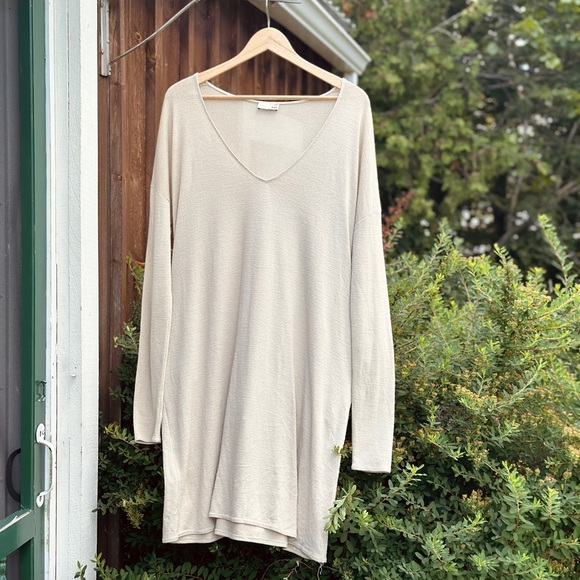 Wilfred free midi long sleeve cream dress - size  M relaxed fit - Picture 1 of 6